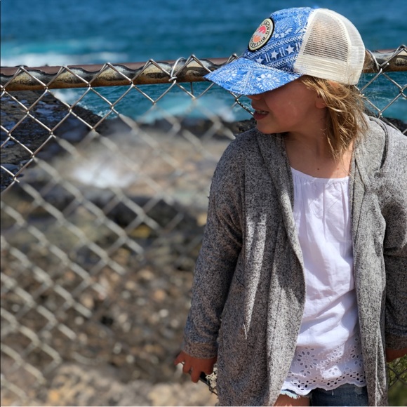 Meet your Posher, Ella💛 - Picture 3 of 12